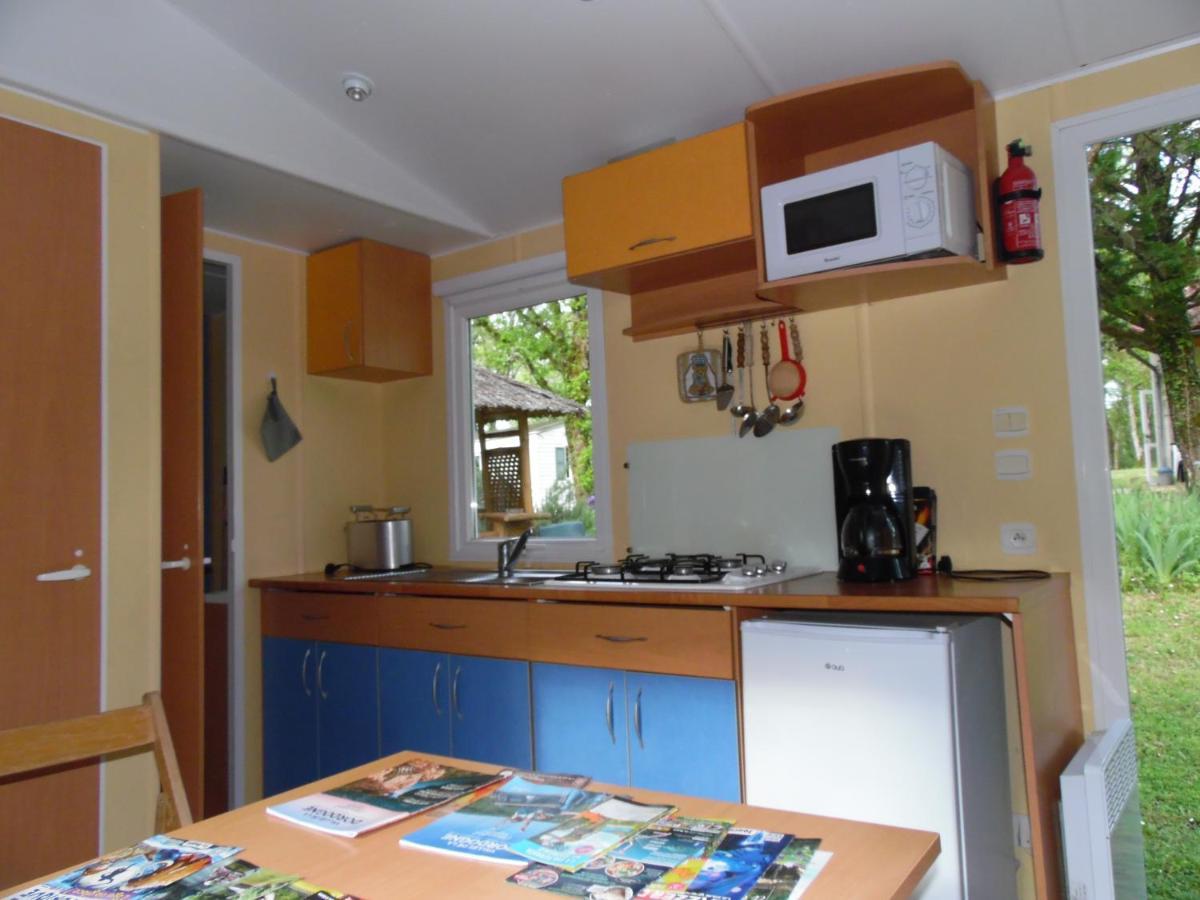 Camping Les Paillotes Payrac Экстерьер фото